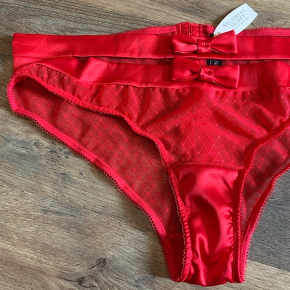 VS Christmas Fishnet Lace Satin Cutout Panty with Bows - Picture 2 of 7